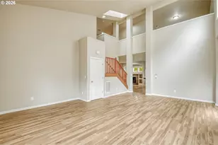 21626 SW Parkin Ln, Beaverton, OR 97003 - Photo 4