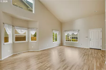 21626 SW Parkin Ln, Beaverton, OR 97003 - Photo 6