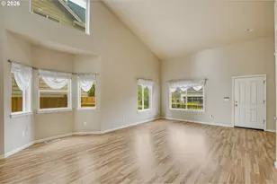 21626 SW Parkin Ln, Beaverton, OR 97003 - Photo 6