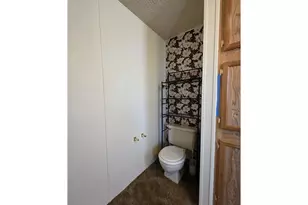 1200 E Central Ave, Sutherlin, OR 97479 - Photo 24