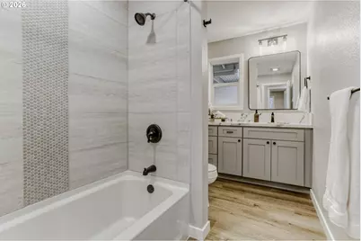 12026 SE Juniper Ave, Milwaukie, OR 97222 - Photo 22