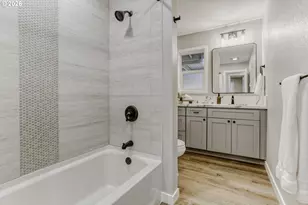 12026 SE Juniper Ave, Milwaukie, OR 97222 - Photo 22