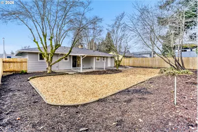 12026 SE Juniper Ave, Milwaukie, OR 97222 - Photo 28