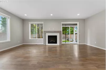 6916 SE Pierce St, Milwaukie, OR 97222 - Photo 4