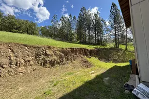 1336 NE Simpson Ln, Myrtle Creek, OR 97457 - Photo 8