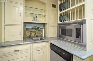 3721 Siskiyou Hwy, Ashland, OR 97520 - Photo 12