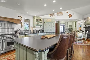 3721 Siskiyou Hwy, Ashland, OR 97520 - Photo 6