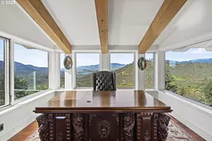 3721 Siskiyou Hwy, Ashland, OR 97520 - Photo 18