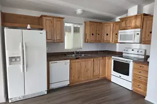 3250 Sandpiper Dr, Coos Bay, OR 97420 - Photo 8