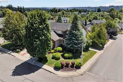 722 E 18th St, La Center, WA 98629 - Photo 4