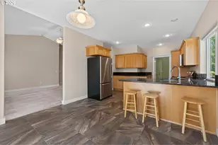 722 E 18th St, La Center, WA 98629 - Photo 12