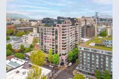 333 NW 9th Ave #906, Portland, OR 97209 - Photo 1