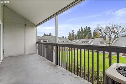 311 NE 85th St #X, Vancouver, WA 98665 - Photo 26