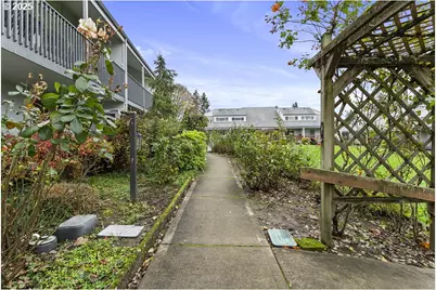 311 NE 85th St #X, Vancouver, WA 98665 - Photo 32