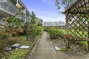 311 NE 85th St, Vancouver, WA 98665 - Photo 32