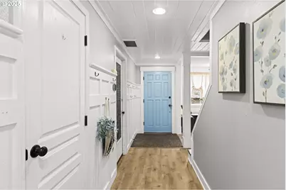 19230 SW Prospect Pl, Beaverton, OR 97078 - Photo 6