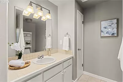 19230 SW Prospect Pl, Beaverton, OR 97078 - Photo 22