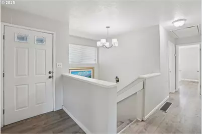 12720 SE Market St, Portland, OR 97233 - Photo 2