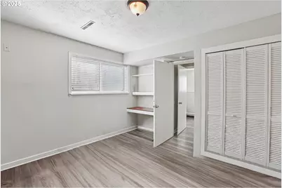 12720 SE Market St, Portland, OR 97233 - Photo 16