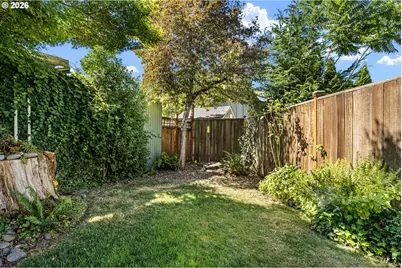 1475 Green Acres Rd #132, Eugene, OR 97408 - Photo 24