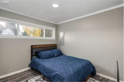 11023 NE Glisan St, Portland, OR 97220 - Photo 6