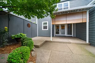 1421 NE Market Dr, Fairview, OR 97024 - Photo 24