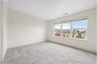 1421 NE Market Dr, Fairview, OR 97024 - Photo 16