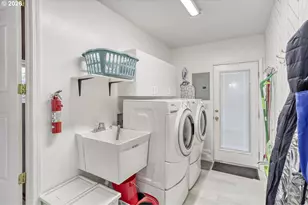 3540 SE 160th Ave, Portland, OR 97236 - Photo 22