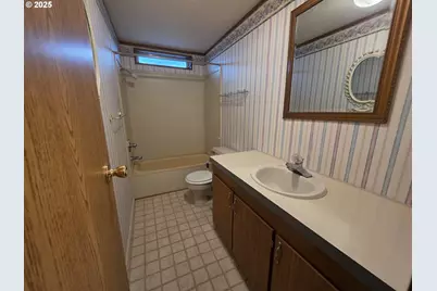 1506 Pioneer Cir, Forest Grove, OR 97116 - Photo 20