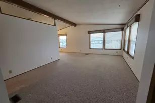 1506 Pioneer Cir, Forest Grove, OR 97116 - Photo 12