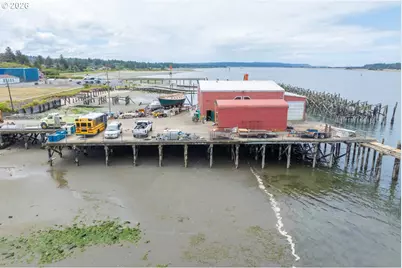 100 Newmark Ave, Coos Bay, OR 97420 - Photo 18