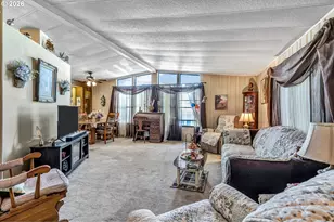 2511 SE River Rd, Hillsboro, OR 97123 - Photo 10