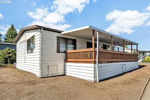 2511 SE River Rd, Hillsboro, OR 97123 - Photo 2