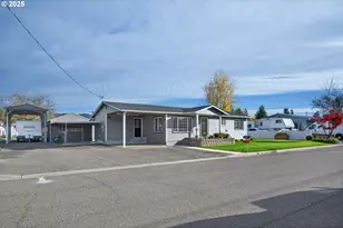 3721 Joe Ave, Roseburg, OR 97471 - Photo 2