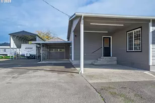 3721 Joe Ave, Roseburg, OR 97471 - Photo 40