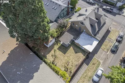 906 NE 24th Ave, Portland, OR 97232 - Photo 6