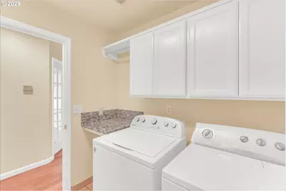 8801 SW Stono Dr, Tualatin, OR 97062 - Photo 28