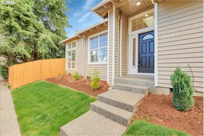 8801 SW Stono Dr, Tualatin, OR 97062 - Photo 2