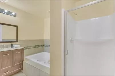 8801 SW Stono Dr, Tualatin, OR 97062 - Photo 20