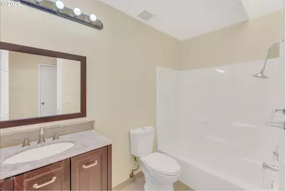 8801 SW Stono Dr, Tualatin, OR 97062 - Photo 28