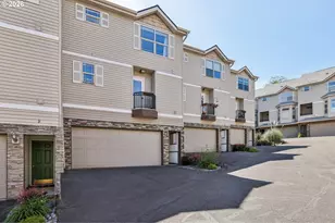 12142 NE Fremont St, Portland, OR 97220 - Photo 2