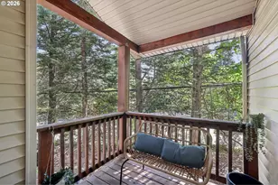 12142 NE Fremont St, Portland, OR 97220 - Photo 4