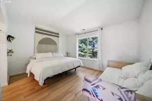 12142 NE Fremont St, Portland, OR 97220 - Photo 16