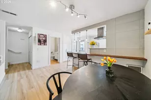 12142 NE Fremont St, Portland, OR 97220 - Photo 10