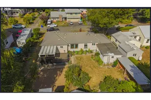 2716 SW Hume St, Portland, OR 97219 - Photo 28