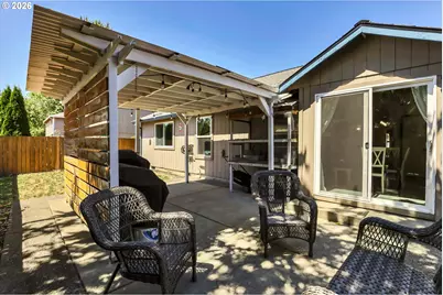 206 Hauser Ct, Molalla, OR 97038 - Photo 32