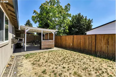 206 Hauser Ct, Molalla, OR 97038 - Photo 30