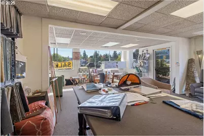 19230 SE McLoughlin Blvd, Gladstone, OR 97027 - Photo 20