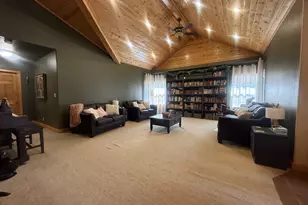 317 S Canyon Blvd, John Day, OR 97845 - Photo 8