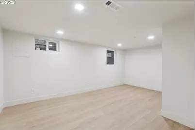 541 NE 70th Ave, Portland, OR 97213 - Photo 26